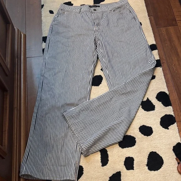 Lioness Top Model navy and White Striped jeans wide leg size large - Picture 2 of 5